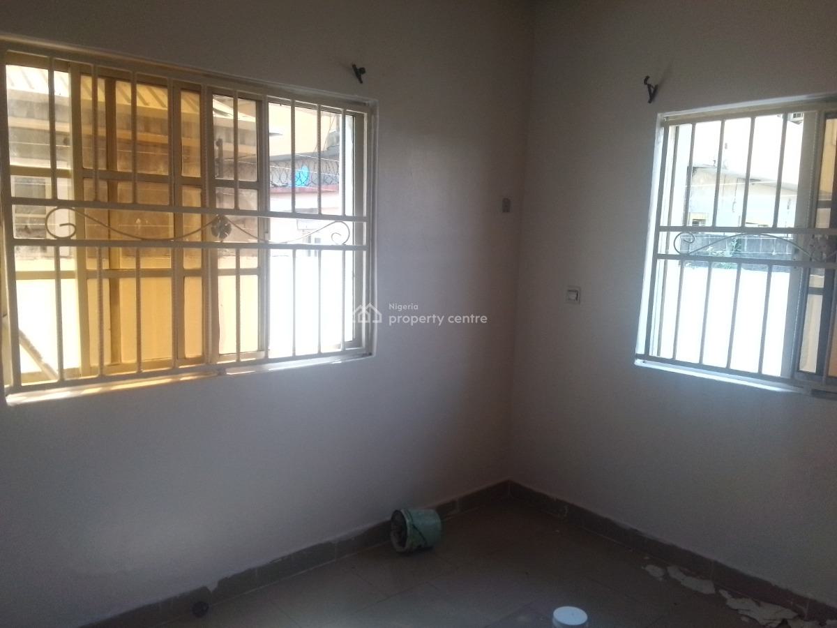 Spacious Luxury 2 Bedroom Flat with Excellent Features, Catholic Mission Rd, Ogombo, Ajah, Lagos, Flat / Apartment for Rent