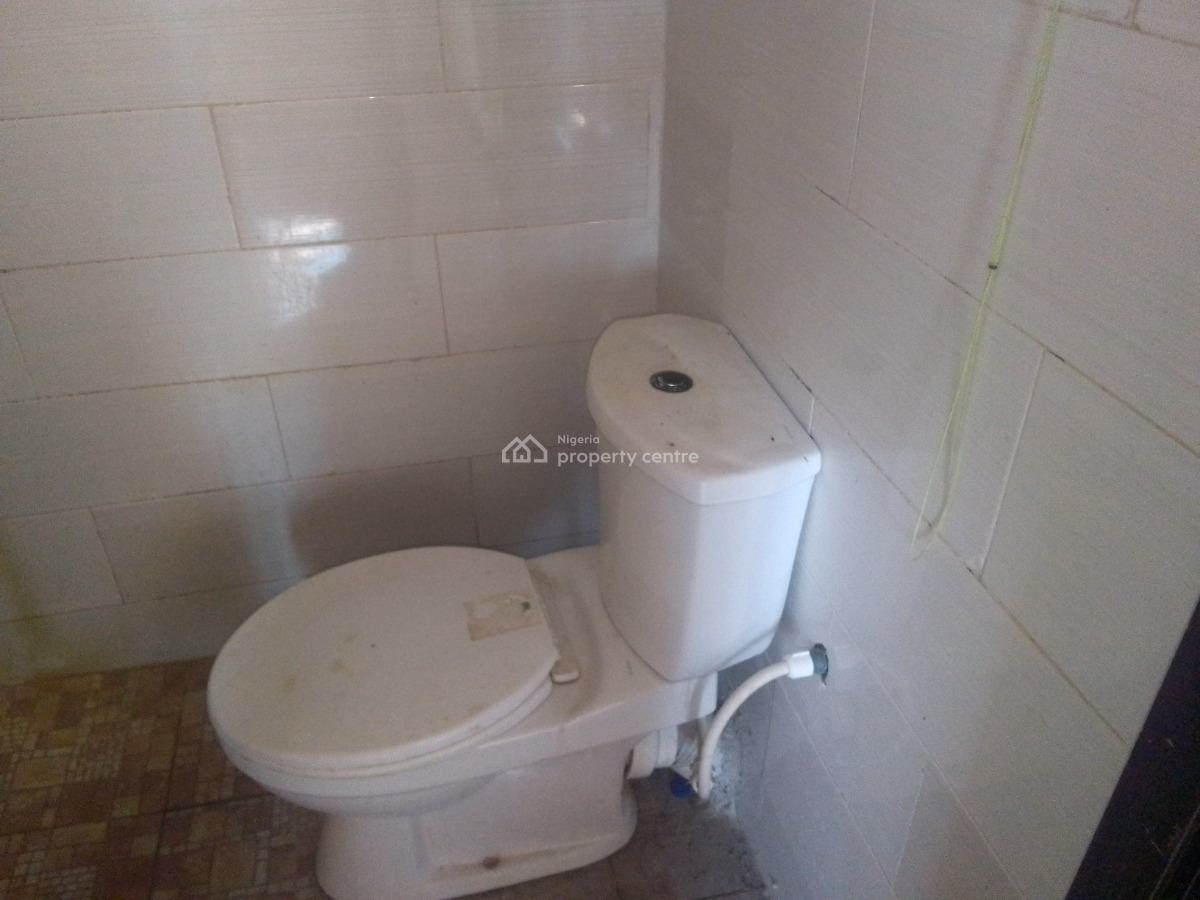 Spacious Luxury 2 Bedroom Flat with Excellent Features, Catholic Mission Rd, Ogombo, Ajah, Lagos, Flat / Apartment for Rent