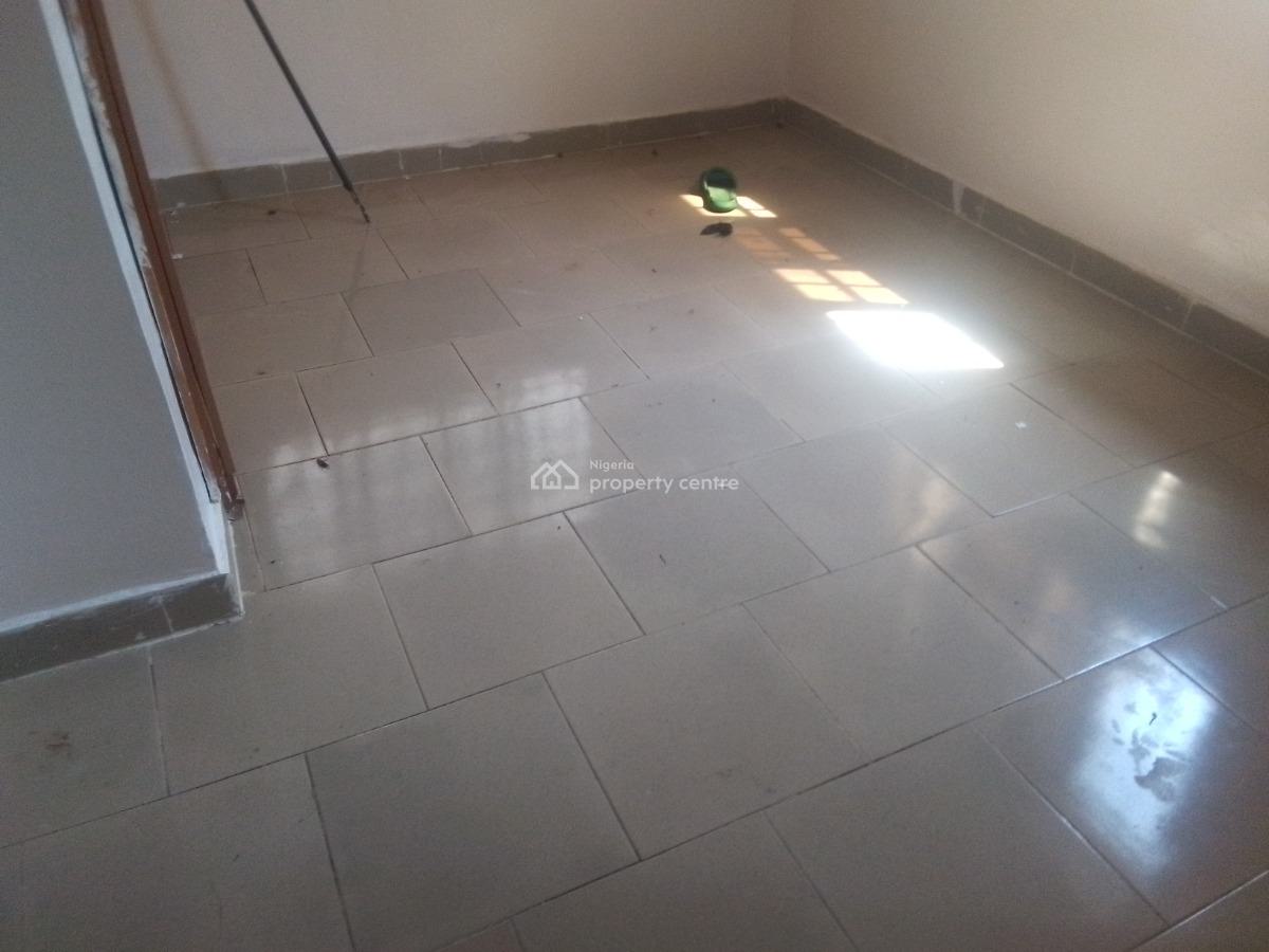 Spacious Luxury 2 Bedroom Flat with Excellent Features, Catholic Mission Rd, Ogombo, Ajah, Lagos, Flat / Apartment for Rent