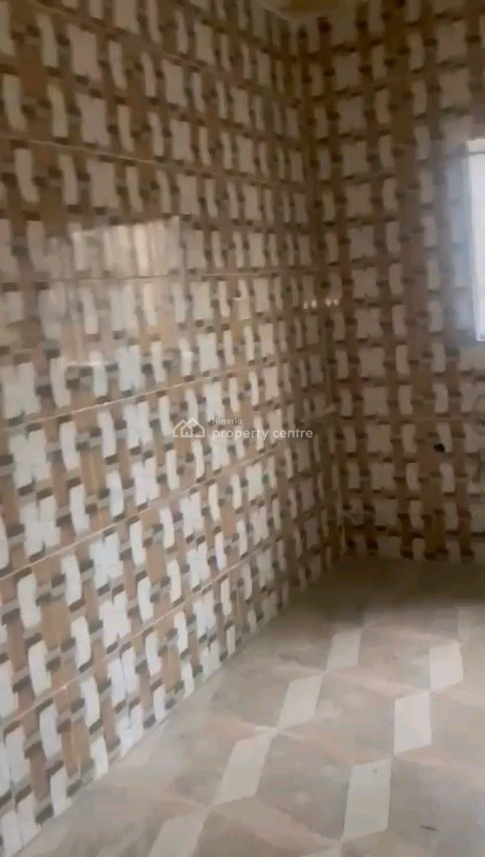 3bedroom Apartment All Room En-suite with Guest Toilet, Off Medina Road, Gbagada, Lagos, Mini Flat (room and Parlour) for Rent