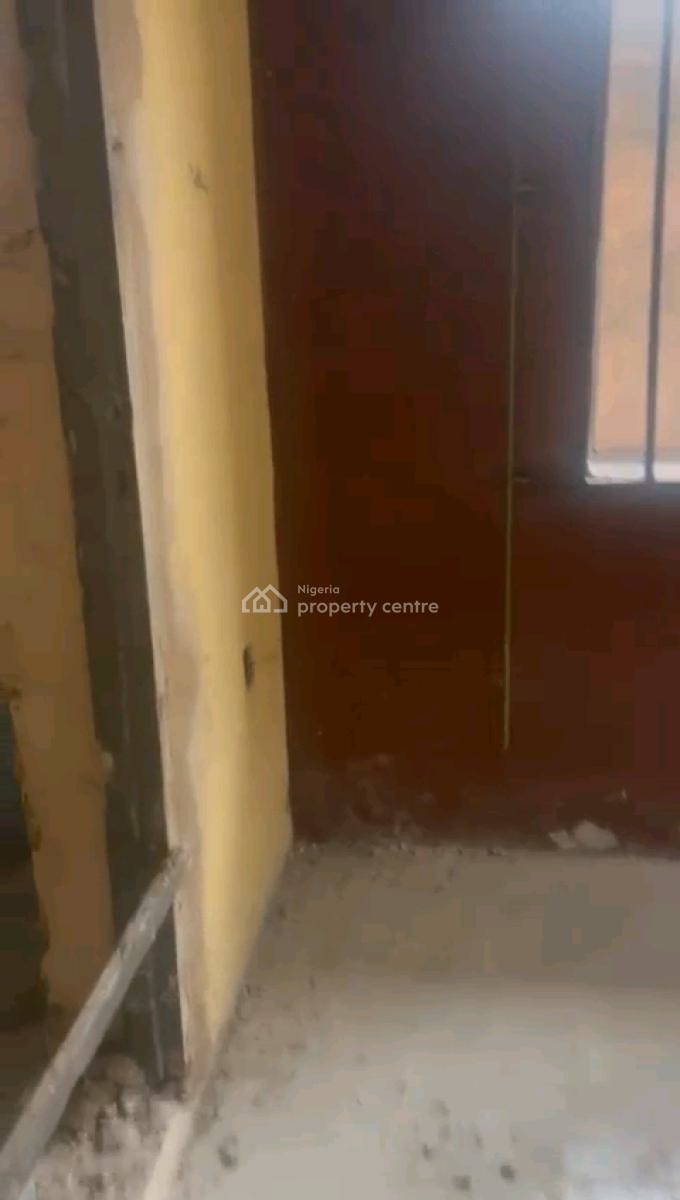 3bedroom Apartment All Room En-suite with Guest Toilet, Off Medina Road, Gbagada, Lagos, Mini Flat (room and Parlour) for Rent