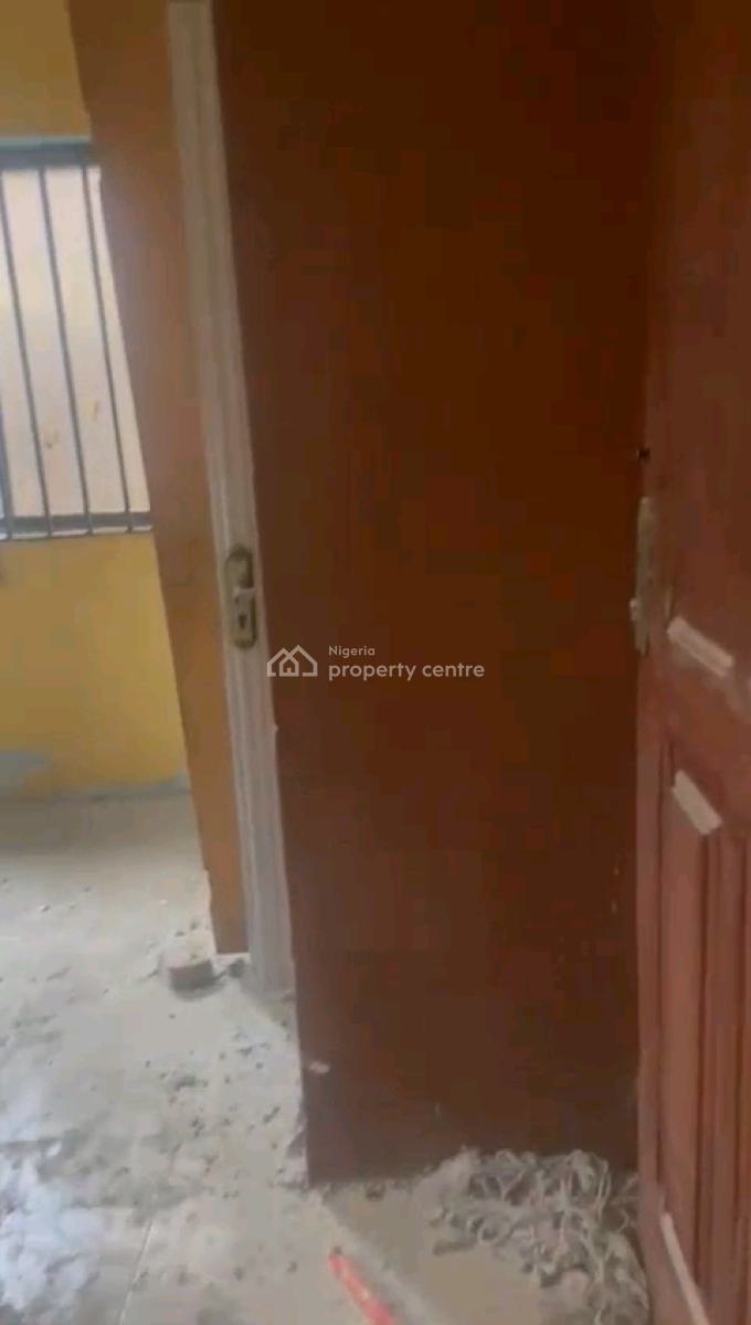 3bedroom Apartment All Room En-suite with Guest Toilet, Off Medina Road, Gbagada, Lagos, Mini Flat (room and Parlour) for Rent