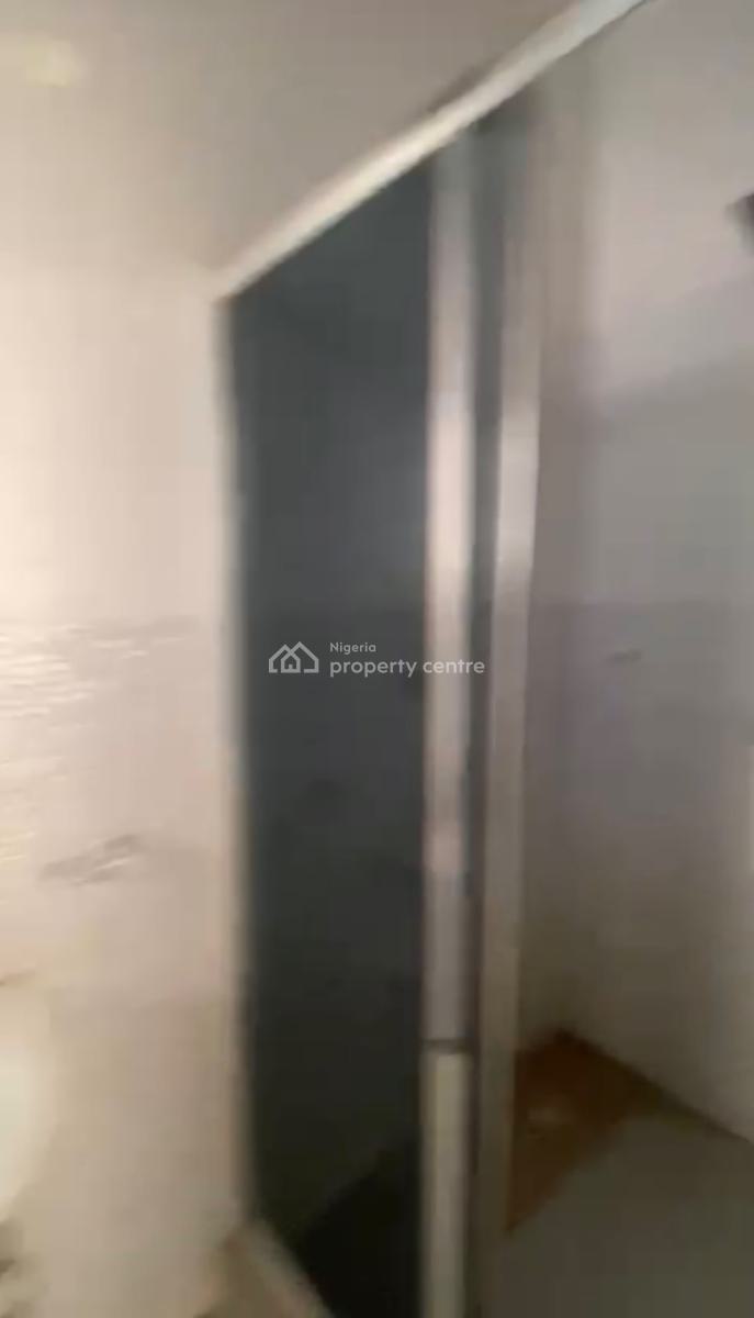 Massive Room in a Duplex, Chevy View, Lekki, Lagos, Self Contain (single Rooms) for Rent