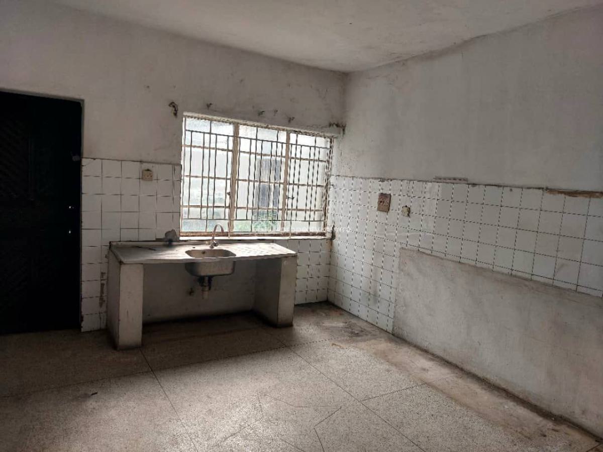 Well Built 2 Wings of 4 Bedroom Semi-detached, Ilupeju, Lagos, Semi-detached Duplex for Rent