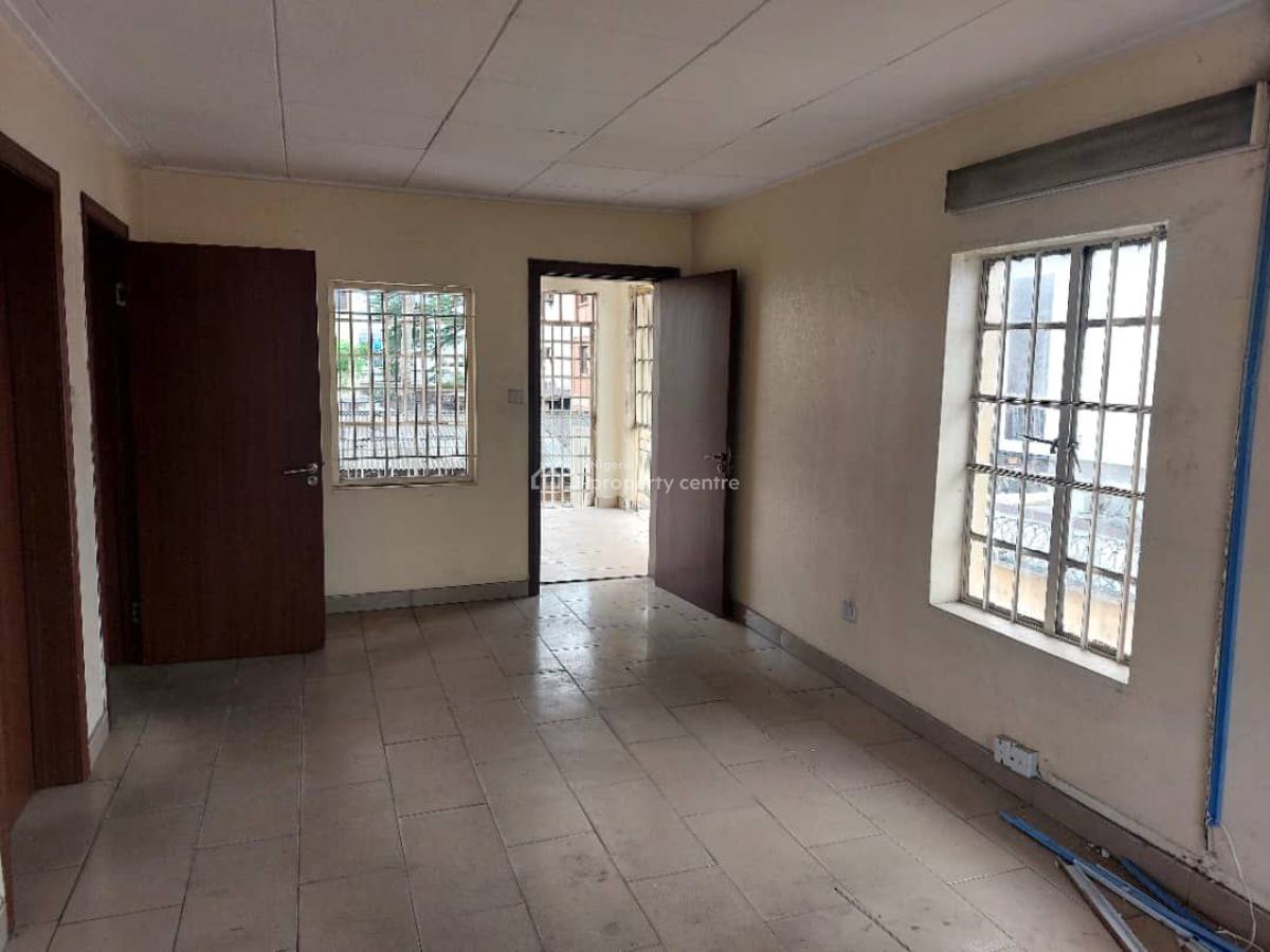 Well Built 2 Wings of 4 Bedroom Semi-detached, Ilupeju, Lagos, Semi-detached Duplex for Rent