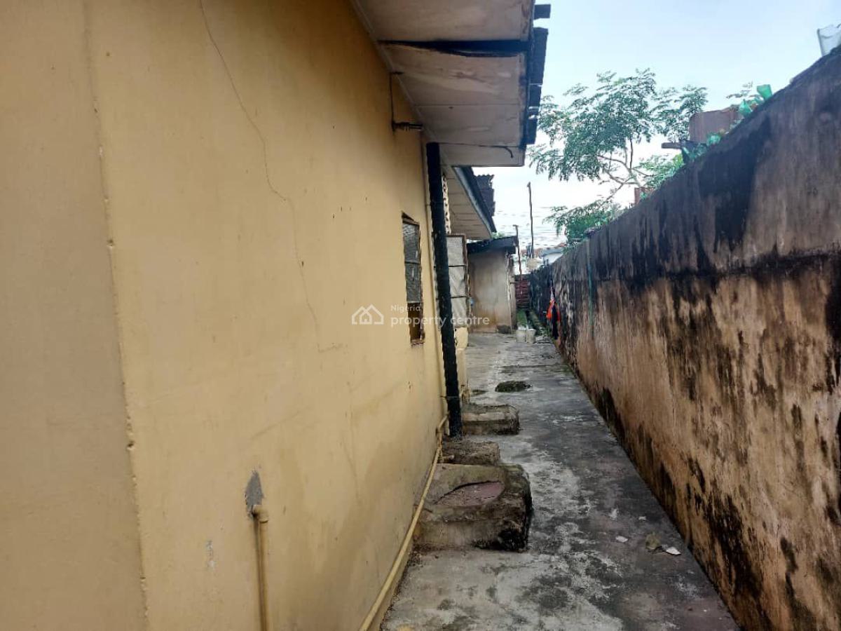 Well Built 2 Wings of 4 Bedroom Semi-detached, Ilupeju, Lagos, Semi-detached Duplex for Rent