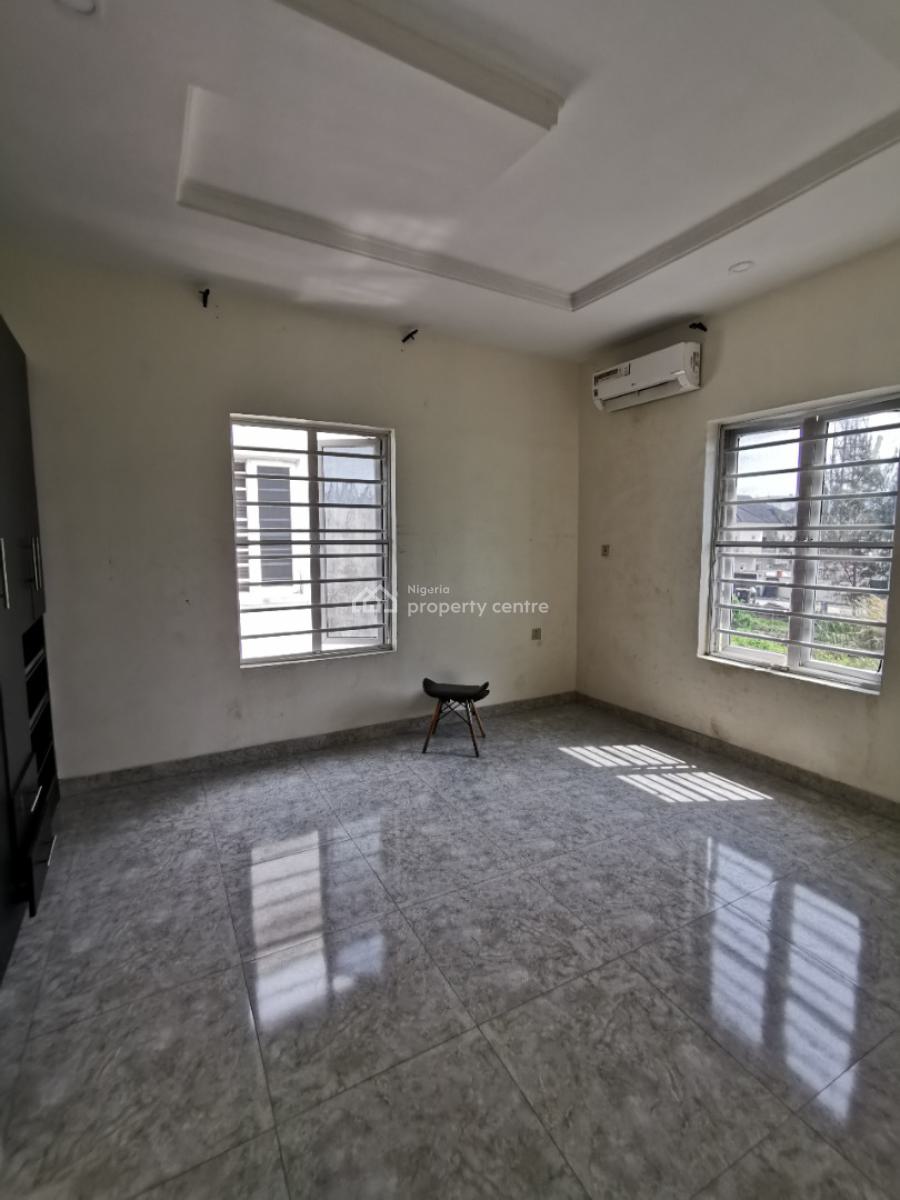 Spacious Semi Master Bedroom with Shared Kitchen, Lekki County Homes, Ikota, Lekki, Lagos, Flat / Apartment for Rent