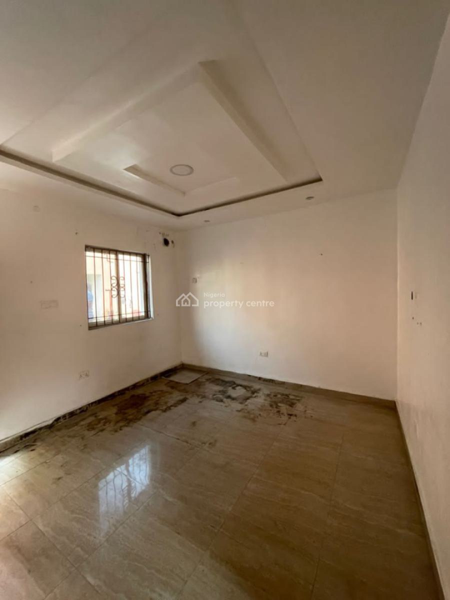 a Well Maintained Neatly Used Nice 2 Bedroom Flat in a Serene Secured, Ikate, Lekki, Lagos, House for Rent