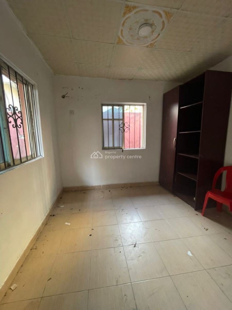 a Well Maintained Neatly Used Nice 2 Bedroom Flat in a Serene Secured, Ikate, Lekki, Lagos, House for Rent