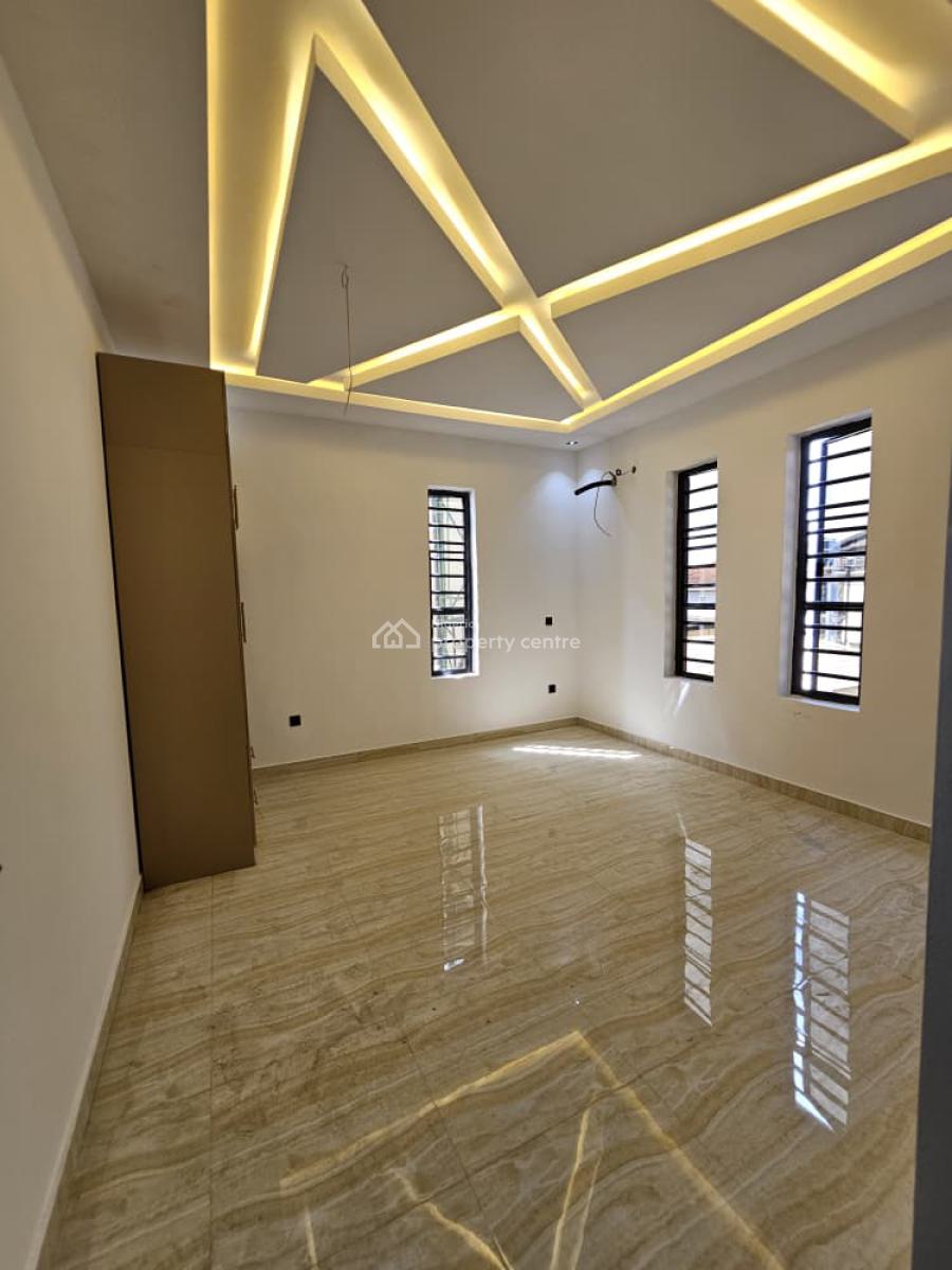 5 Bedroom Fully Detached Duplex with Bq, Omole Phase 2, Ikeja, Lagos, Detached Duplex for Sale
