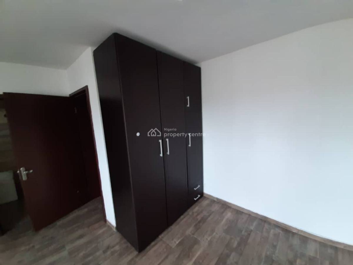 3 Bedroom En-suite Terraced Duplex with Fitted Kitchen Cabinets/pantry, Lekki Phase 1, Lekki, Lagos, Terraced Duplex for Rent