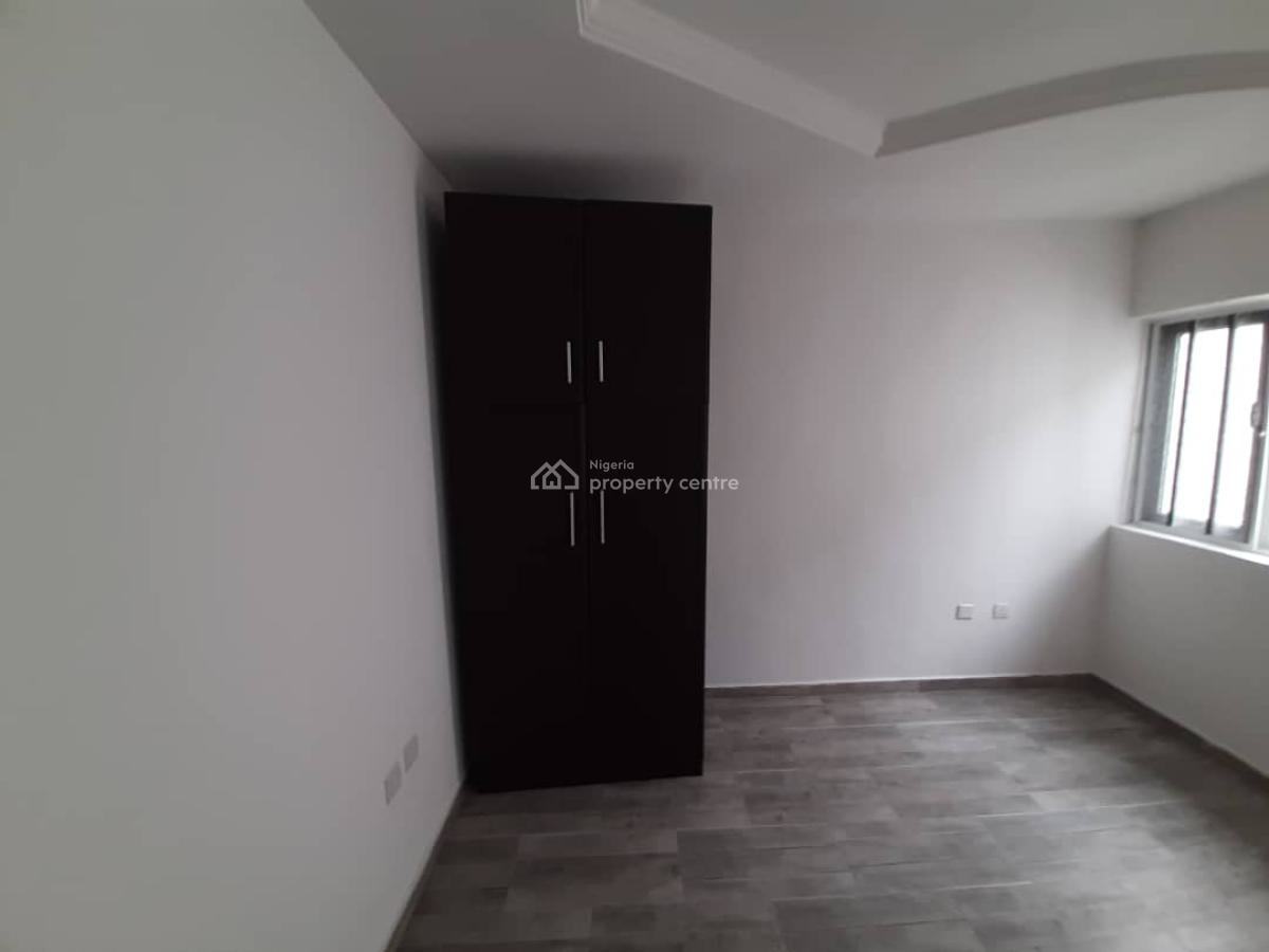 3 Bedroom En-suite Terraced Duplex with Fitted Kitchen Cabinets/pantry, Lekki Phase 1, Lekki, Lagos, Terraced Duplex for Rent