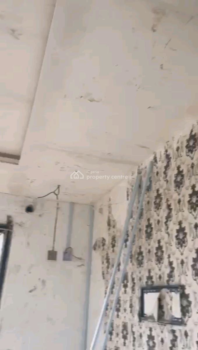 Newly Renovated Shop, Onipanu, Shomolu, Lagos, Shop for Rent