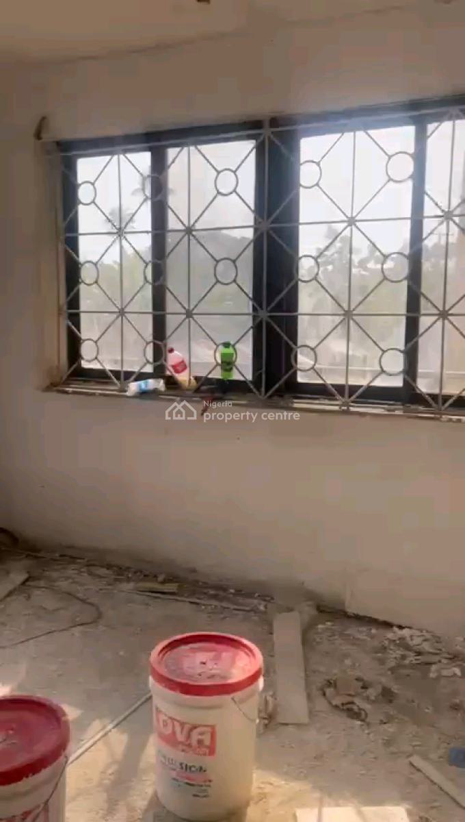 Newly Renovated Shop, Onipanu, Shomolu, Lagos, Shop for Rent