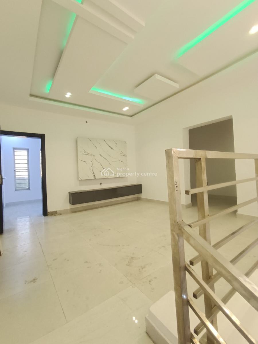 4 Bedroom Detached House (self Compound), Ogidan, Sangotedo, Ajah, Lagos, Semi-detached Duplex for Rent