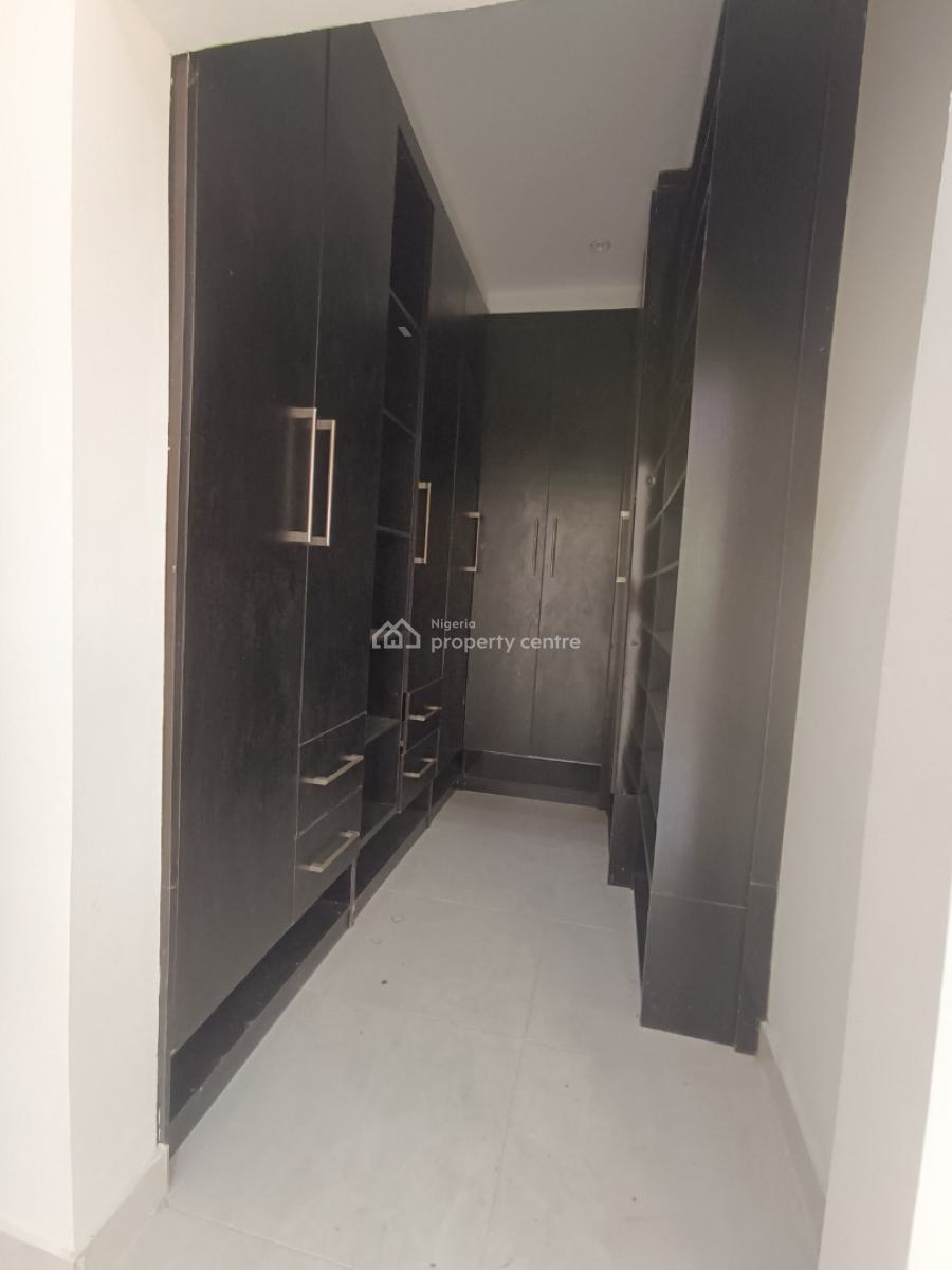 4 Bedroom Detached House (self Compound), Ogidan, Sangotedo, Ajah, Lagos, Semi-detached Duplex for Rent