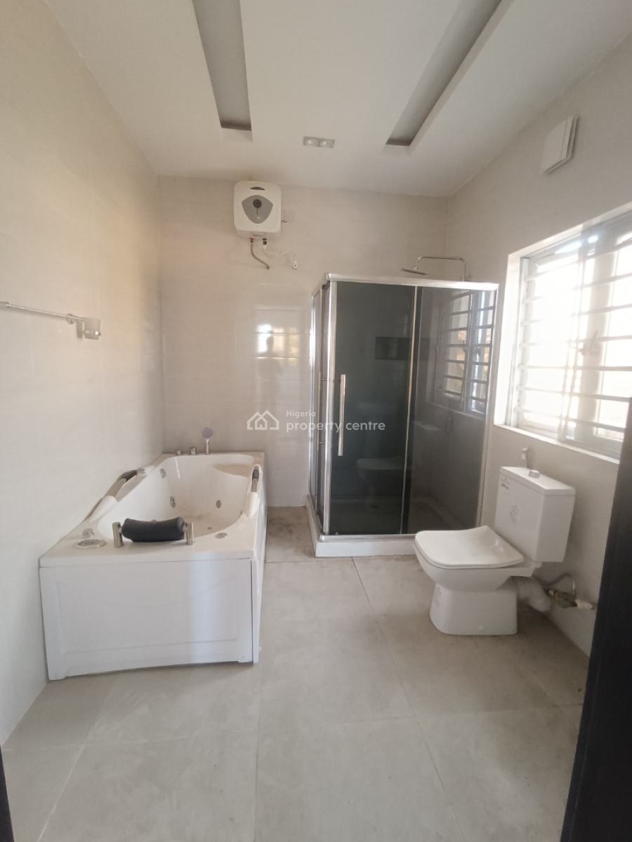 4 Bedroom Detached House (self Compound), Ogidan, Sangotedo, Ajah, Lagos, Semi-detached Duplex for Rent