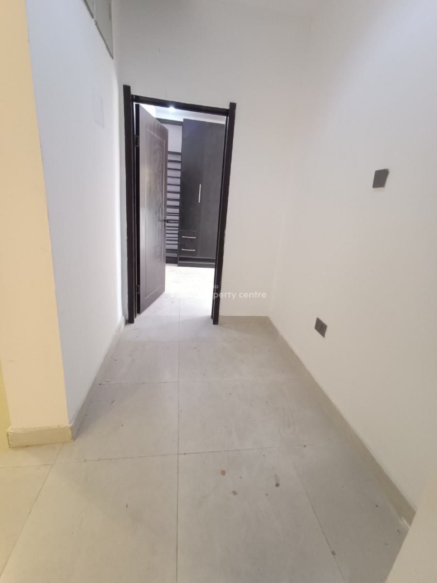 4 Bedroom Detached House (self Compound), Ogidan, Sangotedo, Ajah, Lagos, Semi-detached Duplex for Rent