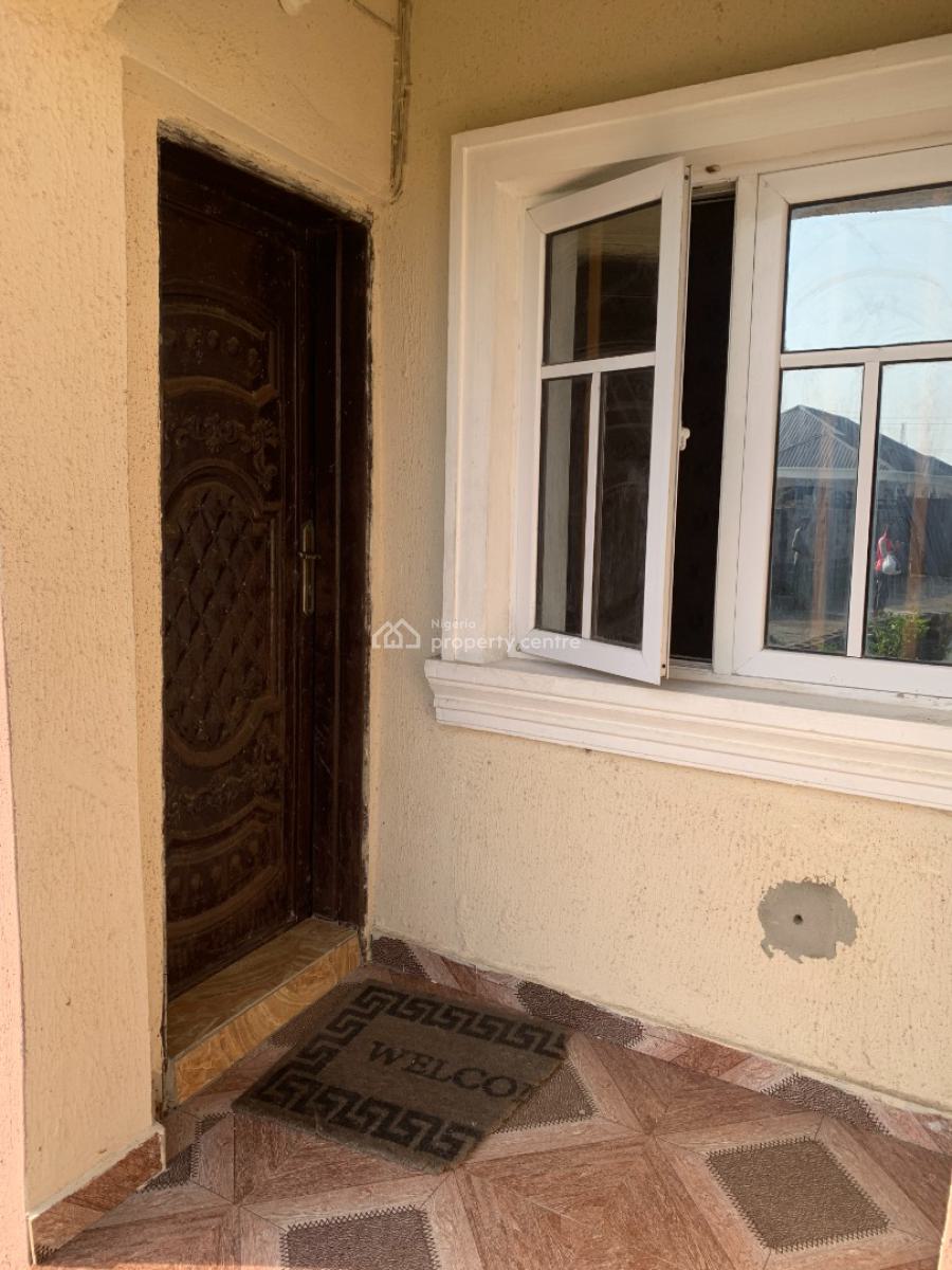 Spacious Selfcon, Abijo, Gra, Ajah, Lagos, Mini Flat (room and Parlour) for Rent