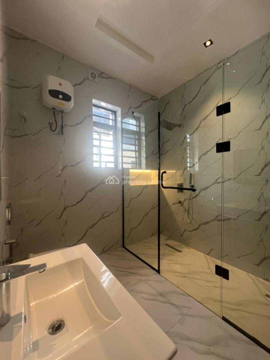 Luxury 4 Bedroom Terrace House with Bq, Lekki Phase1, Lekki, Lagos, Terraced Duplex for Sale