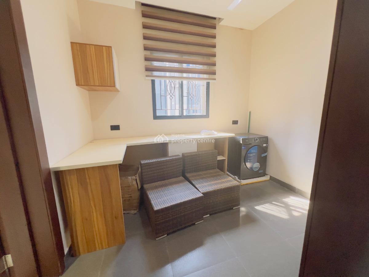 1 Bedroom Bq, Royal Gardens, Lekki, Lagos, Mini Flat (room and Parlour) for Rent