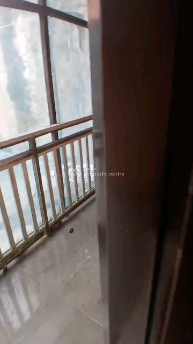 a Decent 2-bedroom with 2toilet and 2bt, Ogudu, Lagos, Flat / Apartment for Rent