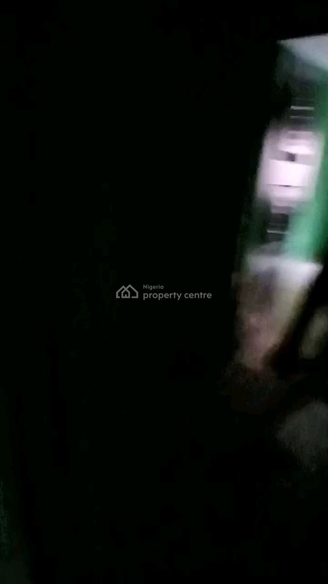 a Decent 2-bedroom with 2toilet and 2bt, Ogudu, Lagos, Flat / Apartment for Rent