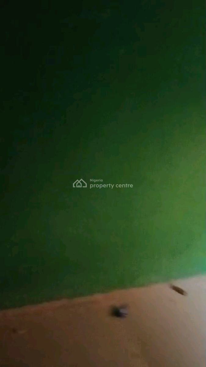 a Decent 2-bedroom with 2toilet and 2bt, Ogudu, Lagos, Flat / Apartment for Rent