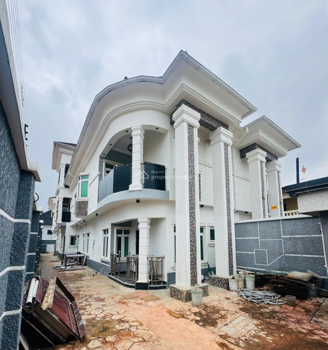 Lovely 4 Bedroom Semi Detached Duplex with Bq & Family Lounge, Gra Phase 1, Magodo, Lagos, Semi-detached Duplex for Sale