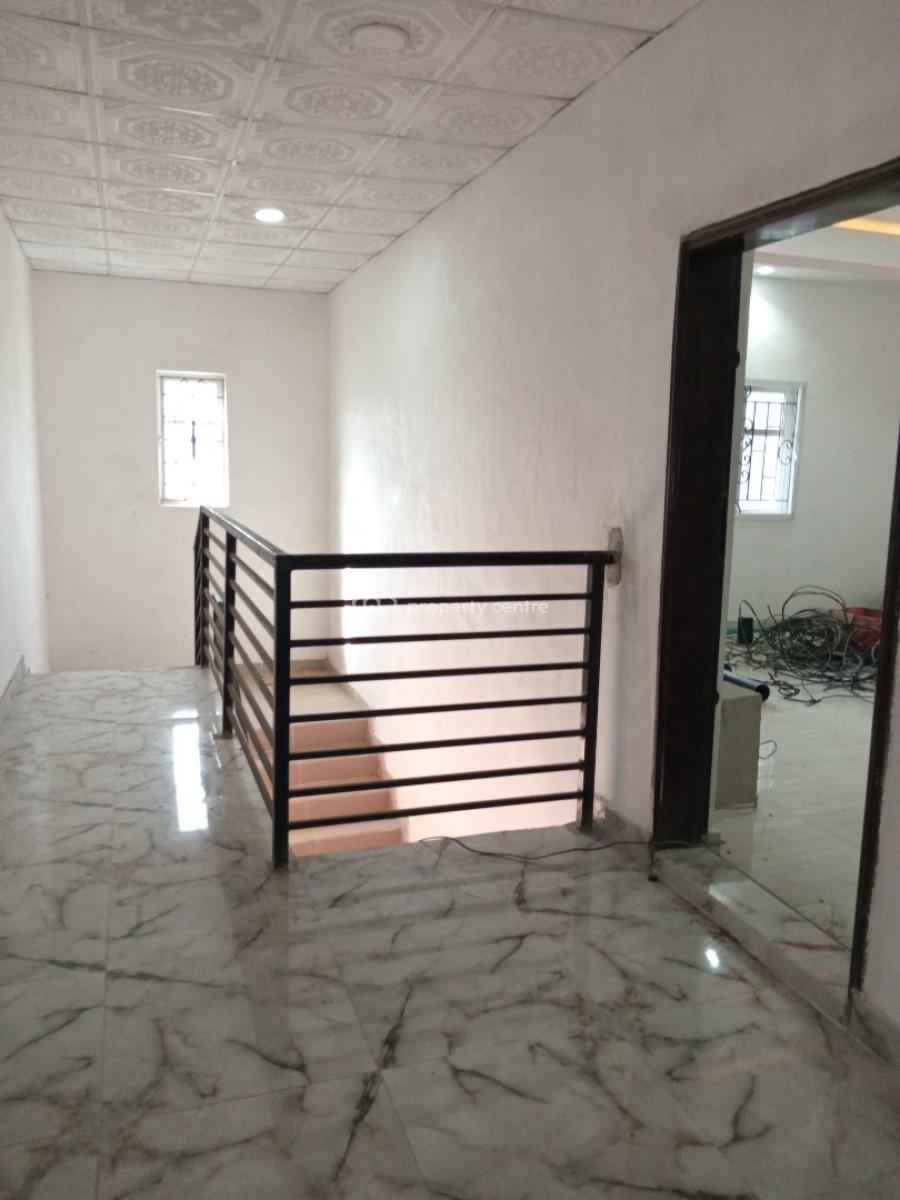 2 Bedroom Flat Upstairs, Ogombo, Ajah, Lagos, Flat / Apartment for Rent