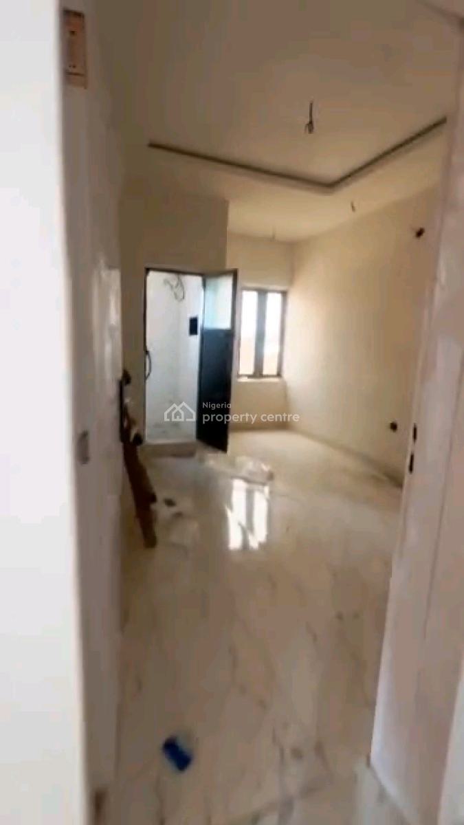 a Newly Built and Spacious 2bedroom Apartment, Off Pedro Road, Ladilak, Shomolu, Lagos, Flat / Apartment for Rent