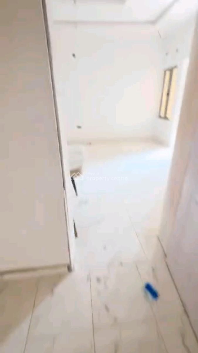 a Newly Built and Spacious 2bedroom Apartment, Off Pedro Road, Ladilak, Shomolu, Lagos, Flat / Apartment for Rent
