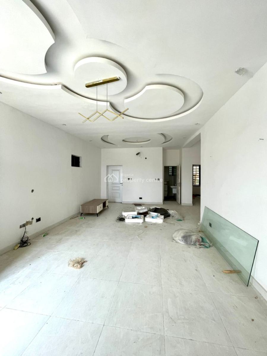 3 Bedroom Apartment, Before Chevron Drive 2nd Toll Gate, Ologolo, Lekki, Lagos, Flat / Apartment for Rent