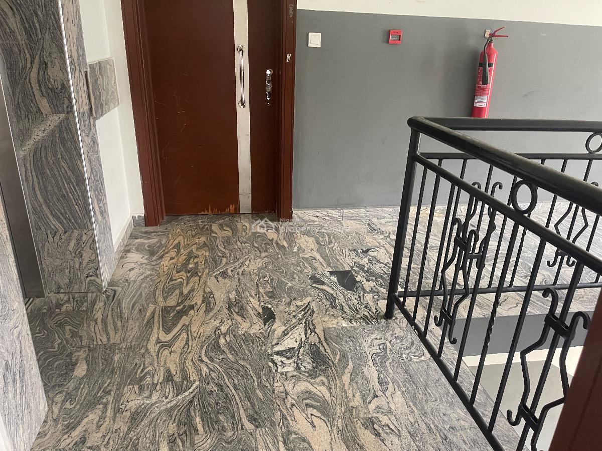 Luxury and Well Equipped 12 Units of 3 Bedrooms Apartments with, Pool, Gym, Victoria Island (vi), Lagos, Flat / Apartment for Rent