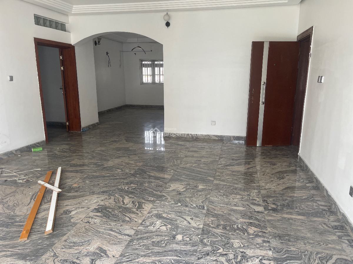 Luxury and Well Equipped 12 Units of 3 Bedrooms Apartments with, Pool, Gym, Victoria Island (vi), Lagos, Flat / Apartment for Rent