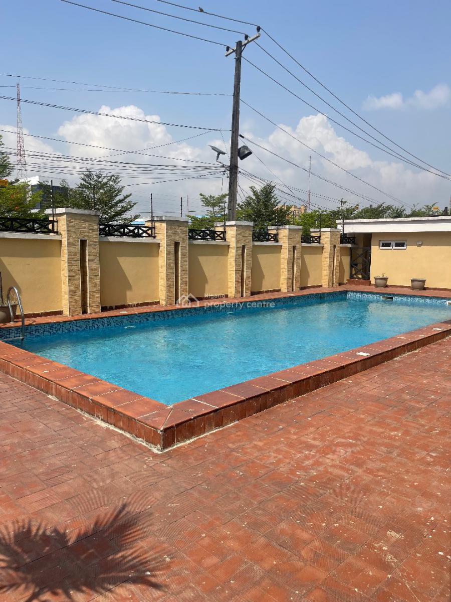Luxury and Well Equipped 12 Units of 3 Bedrooms Apartments with, Pool, Gym, Victoria Island (vi), Lagos, Flat / Apartment for Rent