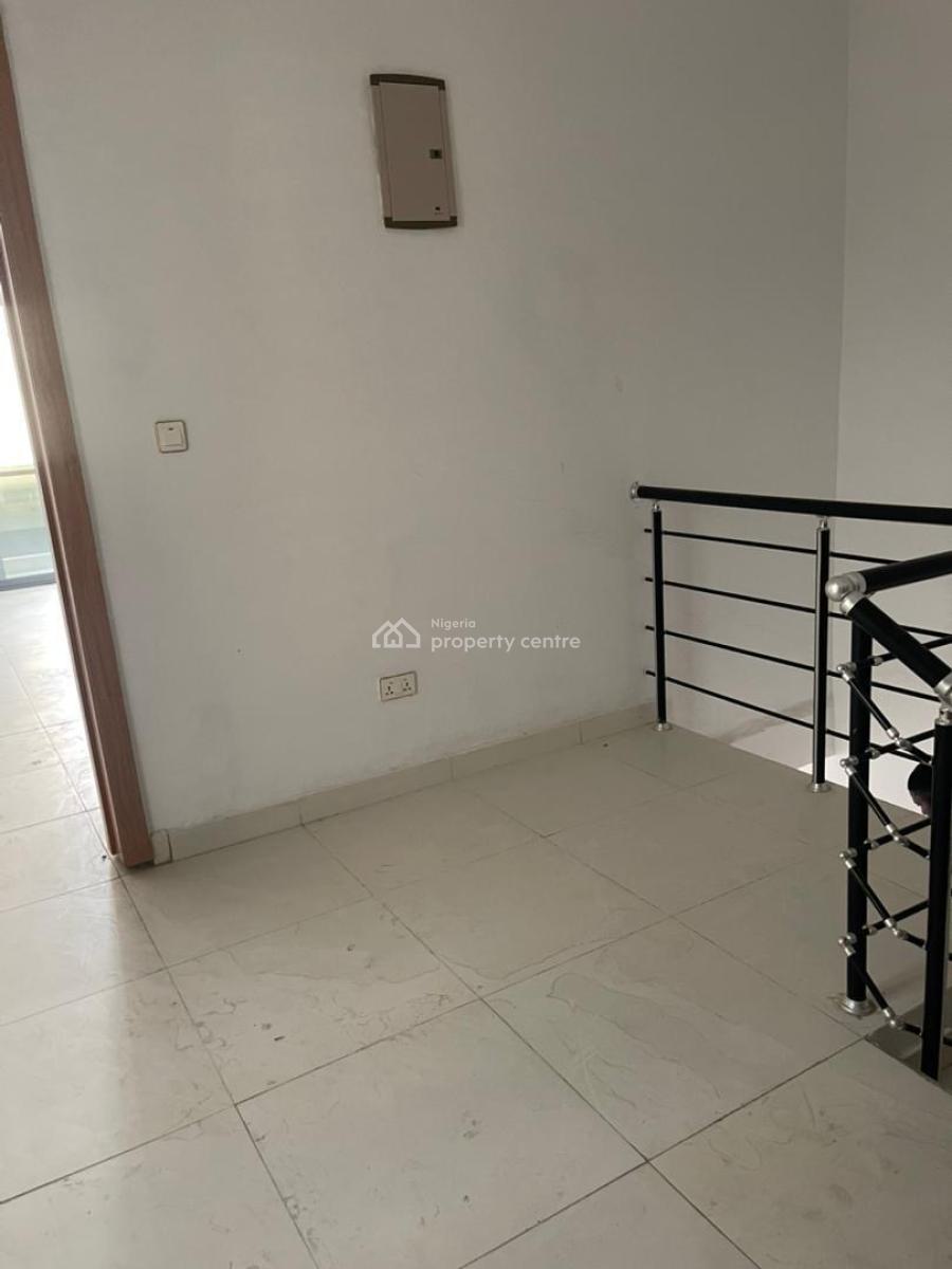 2 Bedroom Terrace Duplex, Lekky County, Ikota, Lekki, Lagos, Terraced Duplex for Rent