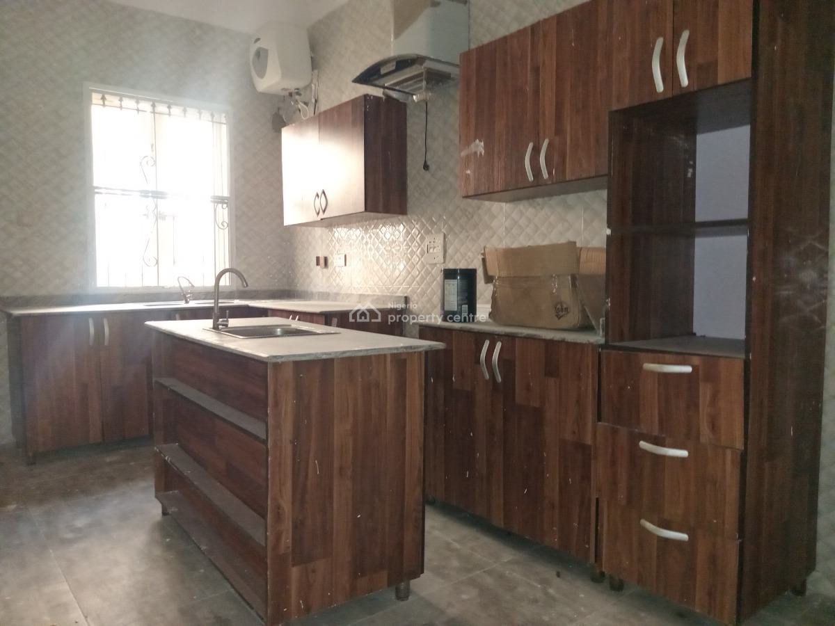 2 Bedroom Flat Downstairs, Ikate Salem, Lekki, Lagos, Flat / Apartment for Rent