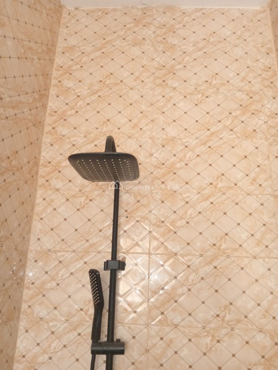 2 Bedroom Flat Downstairs, Ikate Salem, Lekki, Lagos, Flat / Apartment for Rent