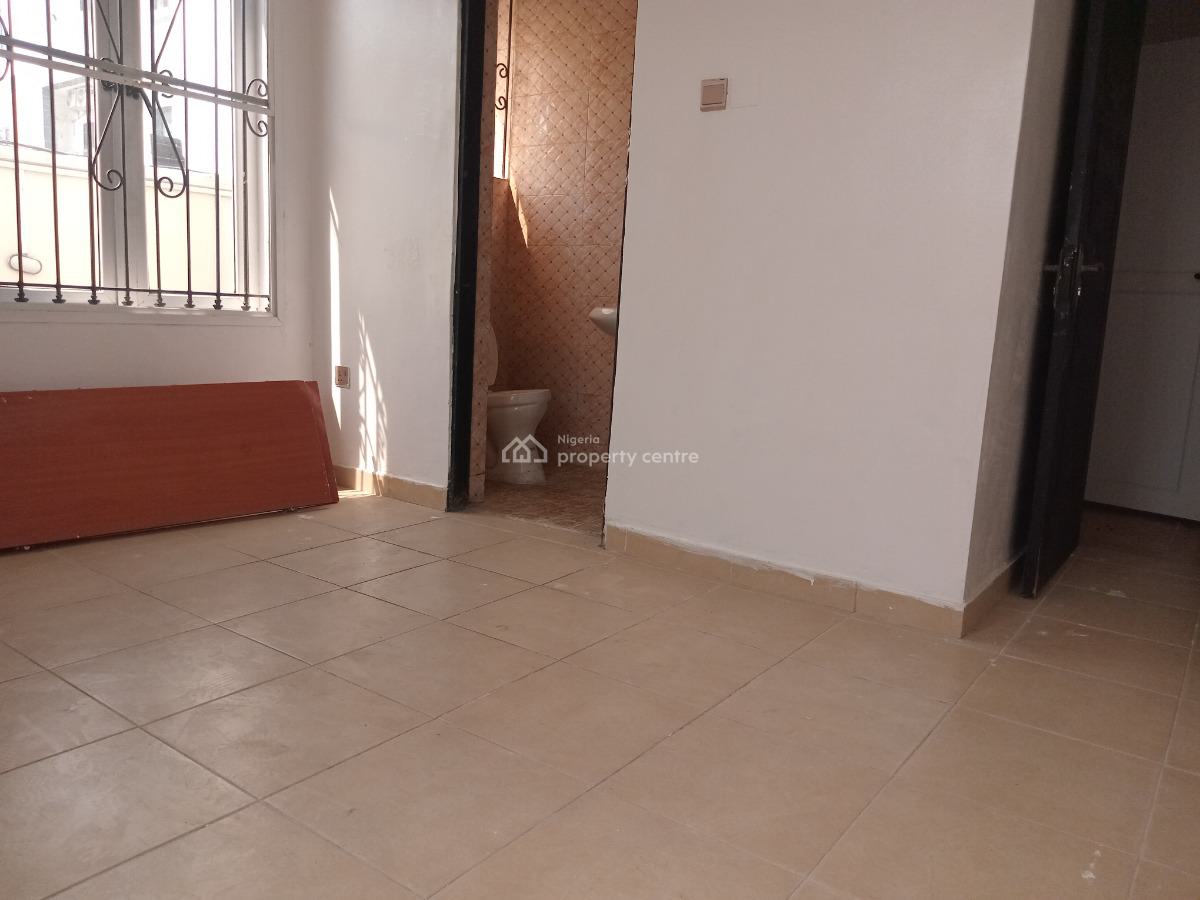 2 Bedroom Flat Downstairs, Ikate Salem, Lekki, Lagos, Flat / Apartment for Rent