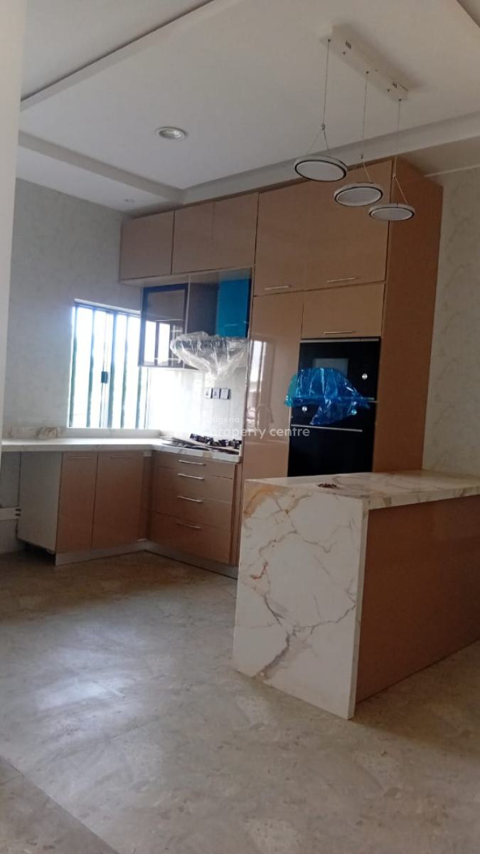 a Modern Luxury 4bedroom Duplex with Excellent Facilities, Legacy Estate Kolapo Ishola Gra, Akobo, Ibadan, Oyo, Semi-detached Duplex for Sale