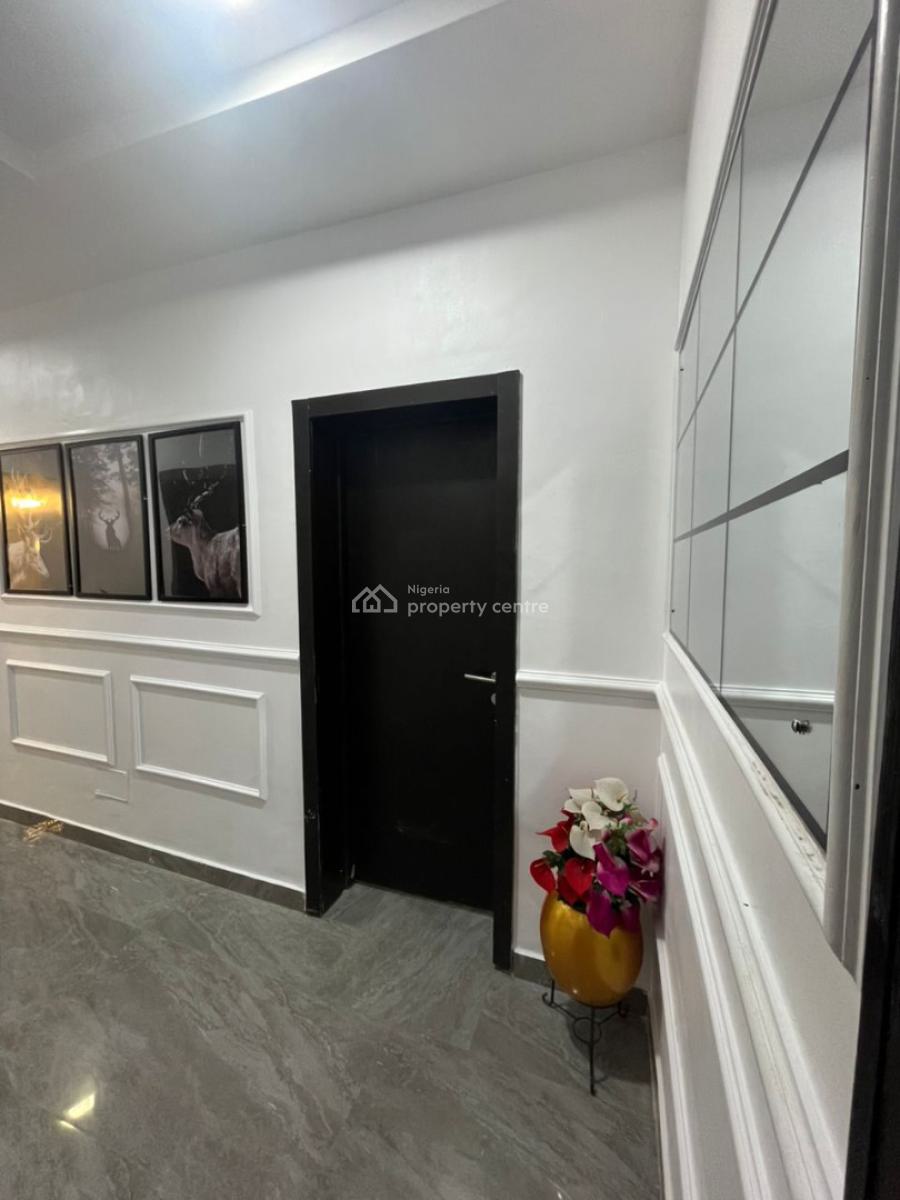 3 Bedroom Apartment Available, Ikeja Gra, Ikeja, Lagos, Flat / Apartment Short Let