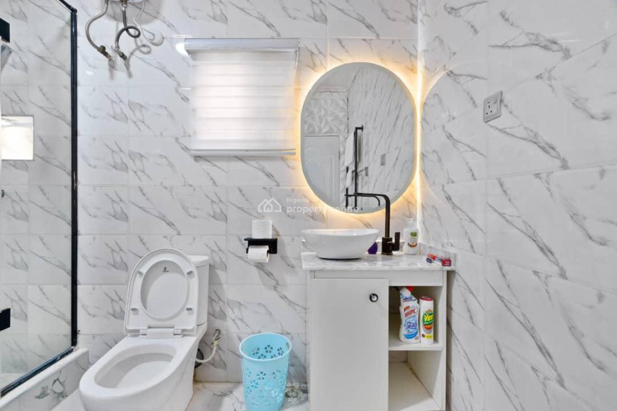 Lovely 1 Bedroom Apartment, Lekki Phase 1, Lekki, Lagos, Flat / Apartment Short Let