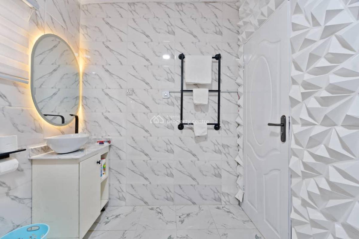 Lovely 1 Bedroom Apartment, Lekki Phase 1, Lekki, Lagos, Flat / Apartment Short Let