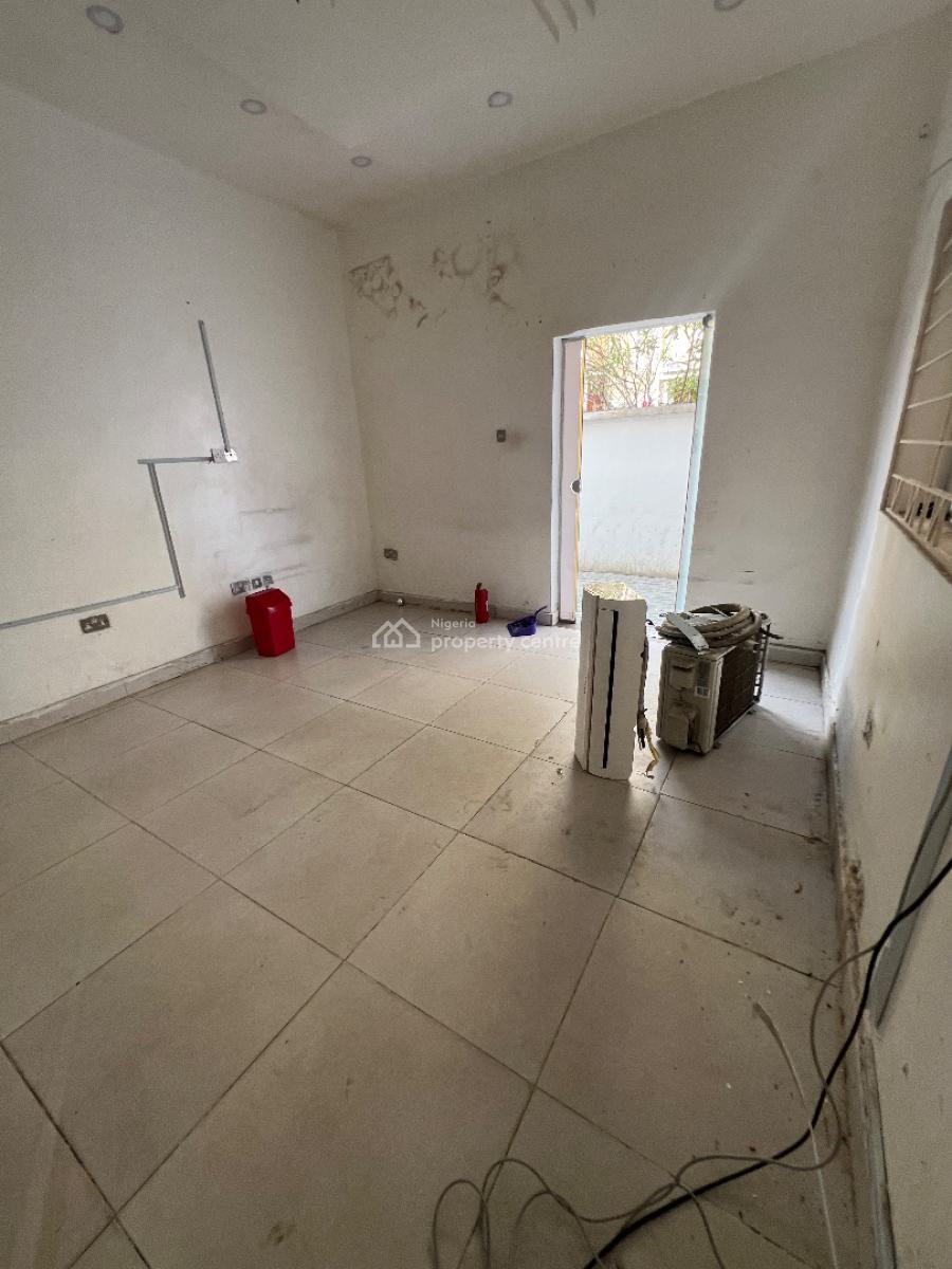 Shop Space Ground Floor Good for Office Or Shop, Off Admiralty Way, Lekki Phase 1, Lekki, Lagos, Shop for Rent