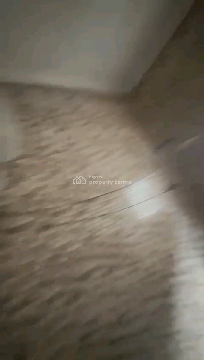 a Relatively New and Decent Roomself Contain, Oloruntoyin Street, Oworonshoki, Shomolu, Lagos, Self Contain (single Rooms) for Rent