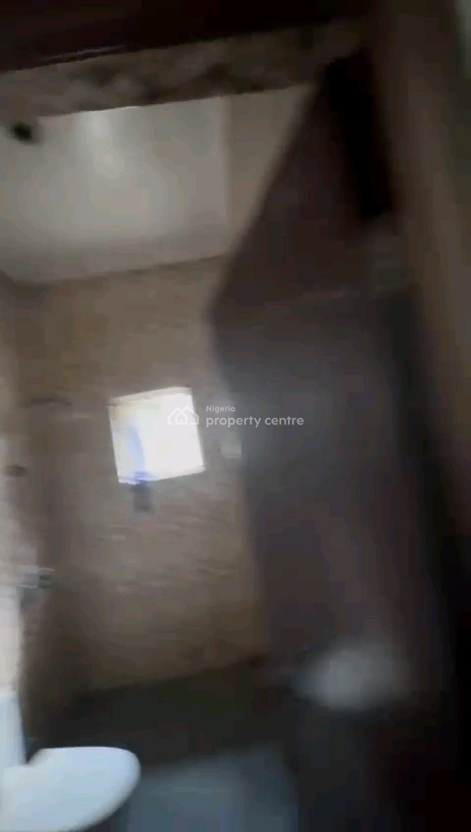 a Relatively New and Decent Roomself Contain, Oloruntoyin Street, Oworonshoki, Shomolu, Lagos, Self Contain (single Rooms) for Rent