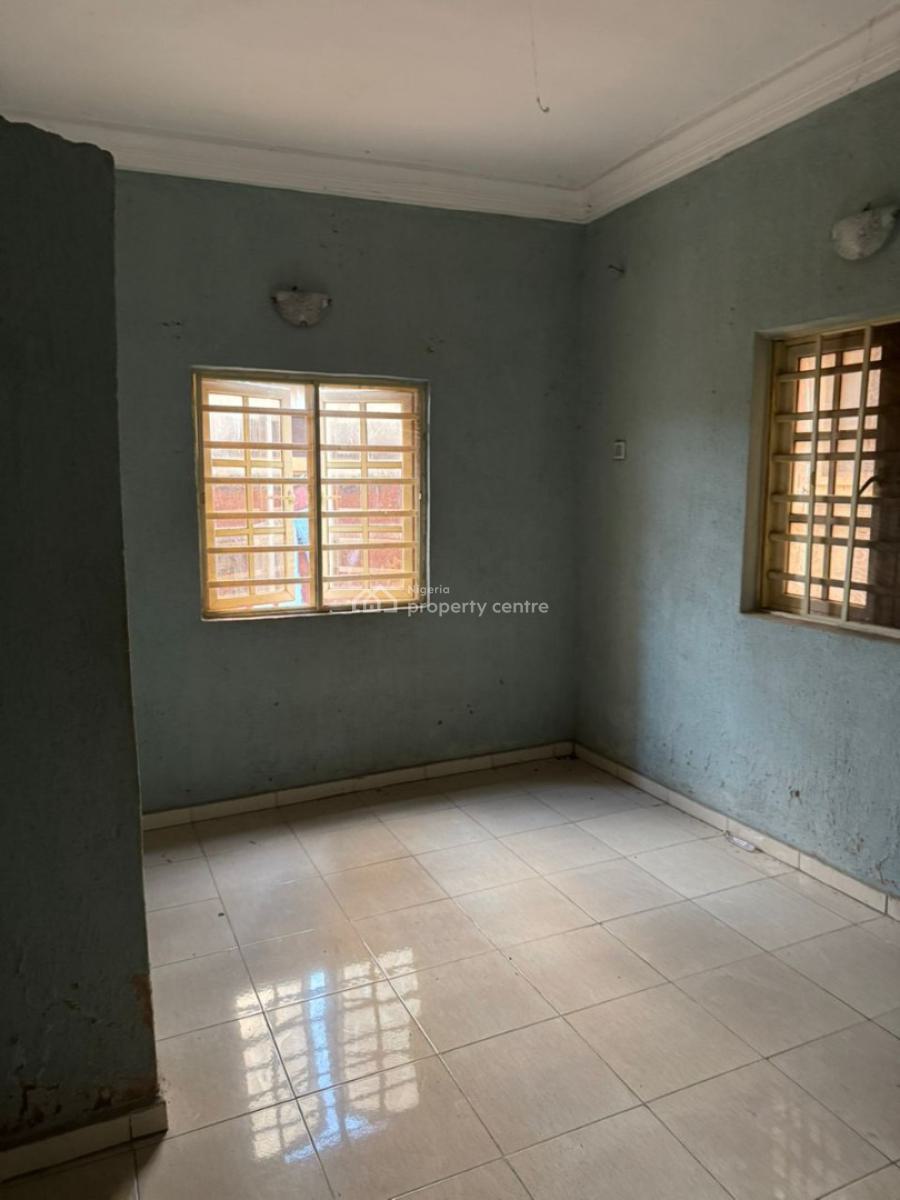 Executive Mini Flat, Martins Estate,alagbole Via Ojodu Berger Lagos, Ojodu Berger, Ojodu, Lagos, Mini Flat (room and Parlour) for Rent