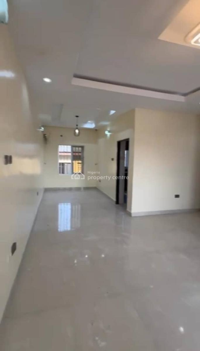 Lovely 2bedroom Flat, @ *new Garage/oworo, Gbagada, Lagos, Flat / Apartment for Rent
