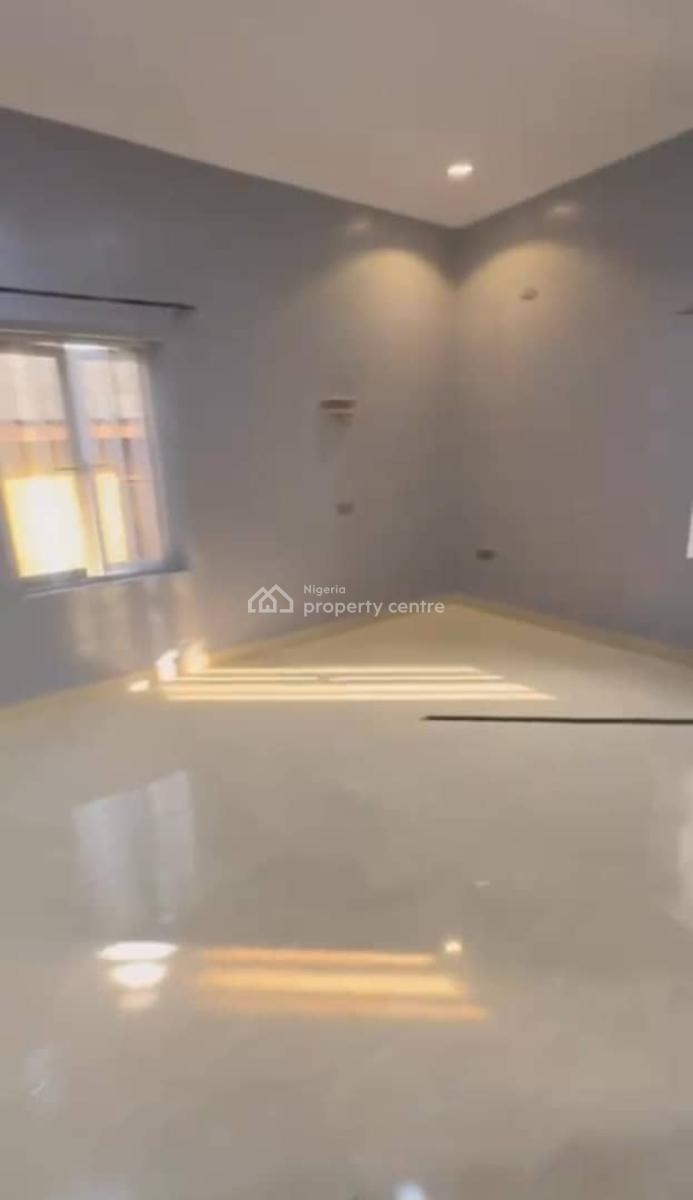 Lovely 2bedroom Flat, @ *new Garage/oworo, Gbagada, Lagos, Flat / Apartment for Rent